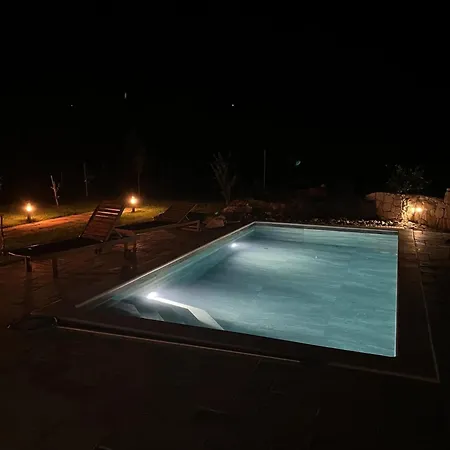 Zadro Villa
